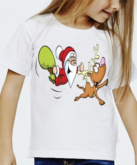 Новогодняя футболка "Олень и дед мороз" детская с принтом на сайте mosmayka.ru
