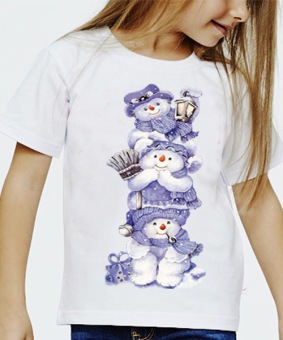 Новогодняя футболка "Снеговички" детская с принтом на сайте mosmayka.ru